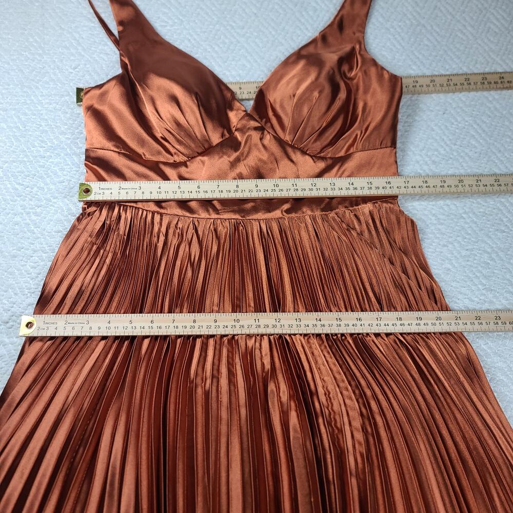 Satin Pleated Formal Dress V-Neck Maxi Dress SZ 16 Copper Bridesmaid Prom Party - Picture 8 of 15